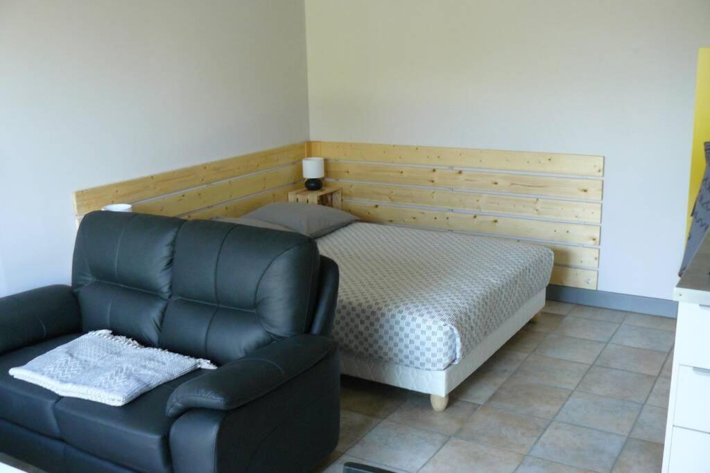 Studio Entre Savines Et Embrun Pres Du Lac De Serreponcon Crots Exterior photo